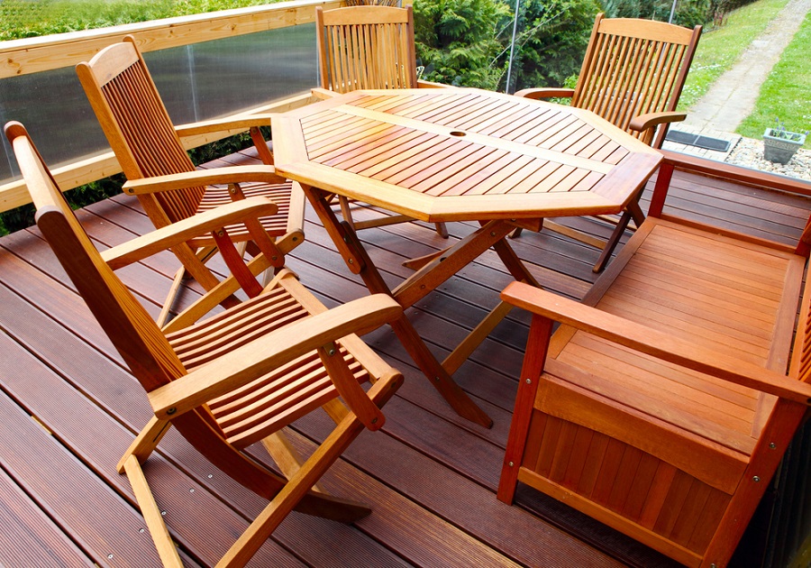 Miért bízza a fa terasz építést profikra?